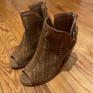 Brand new open toed heels